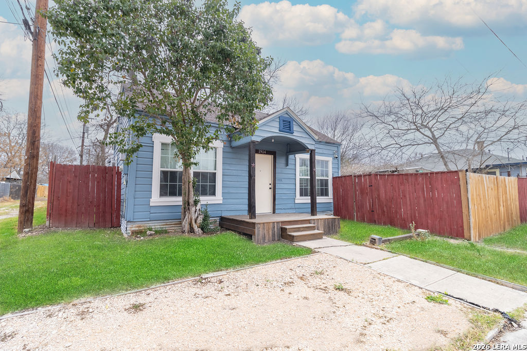 703 E Highland San Antonio TX 78210