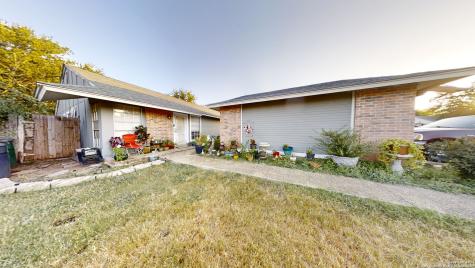 8854 Meadow Trace Street San Antonio TX 78250