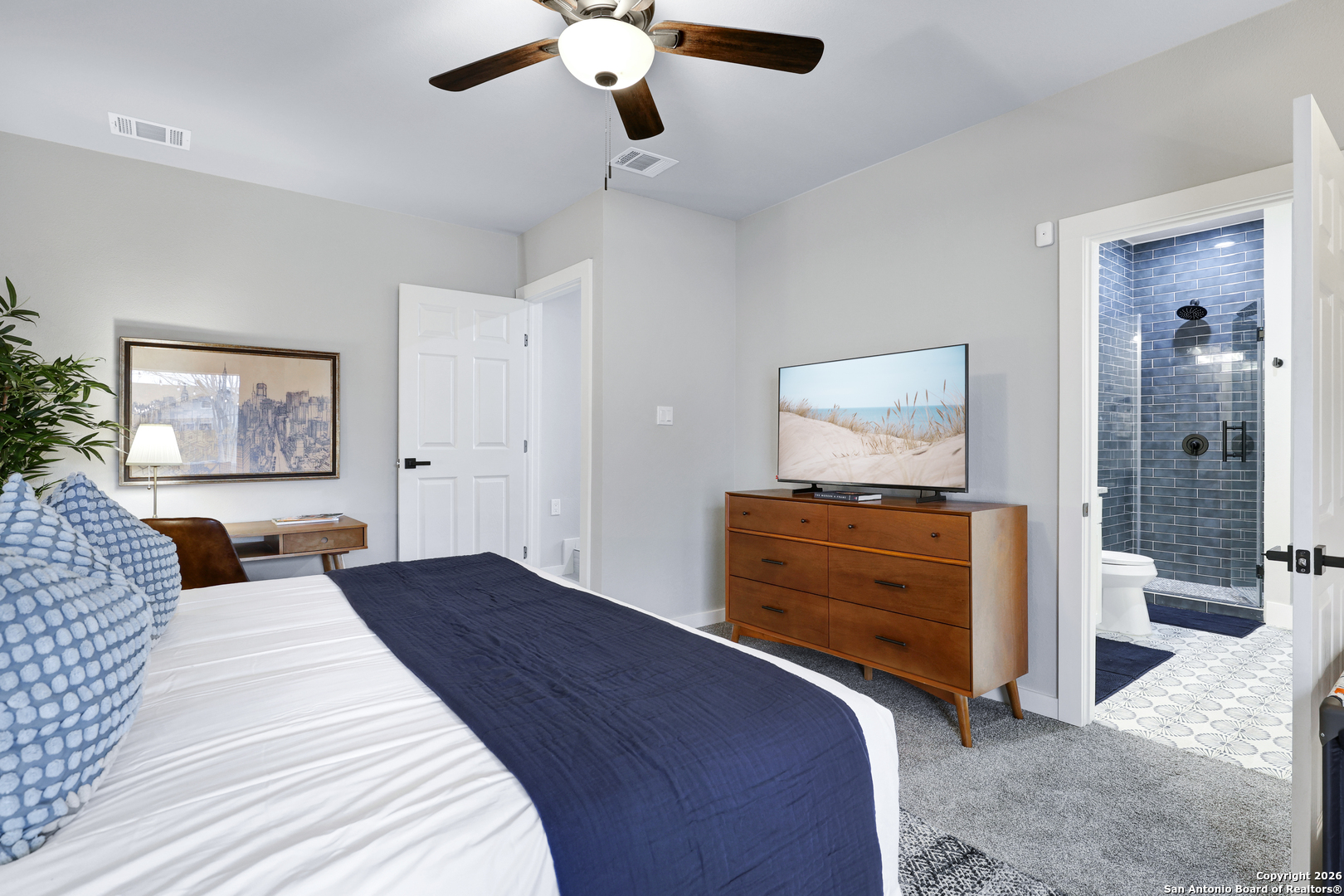 1917 W Huisache San Antonio TX 78201