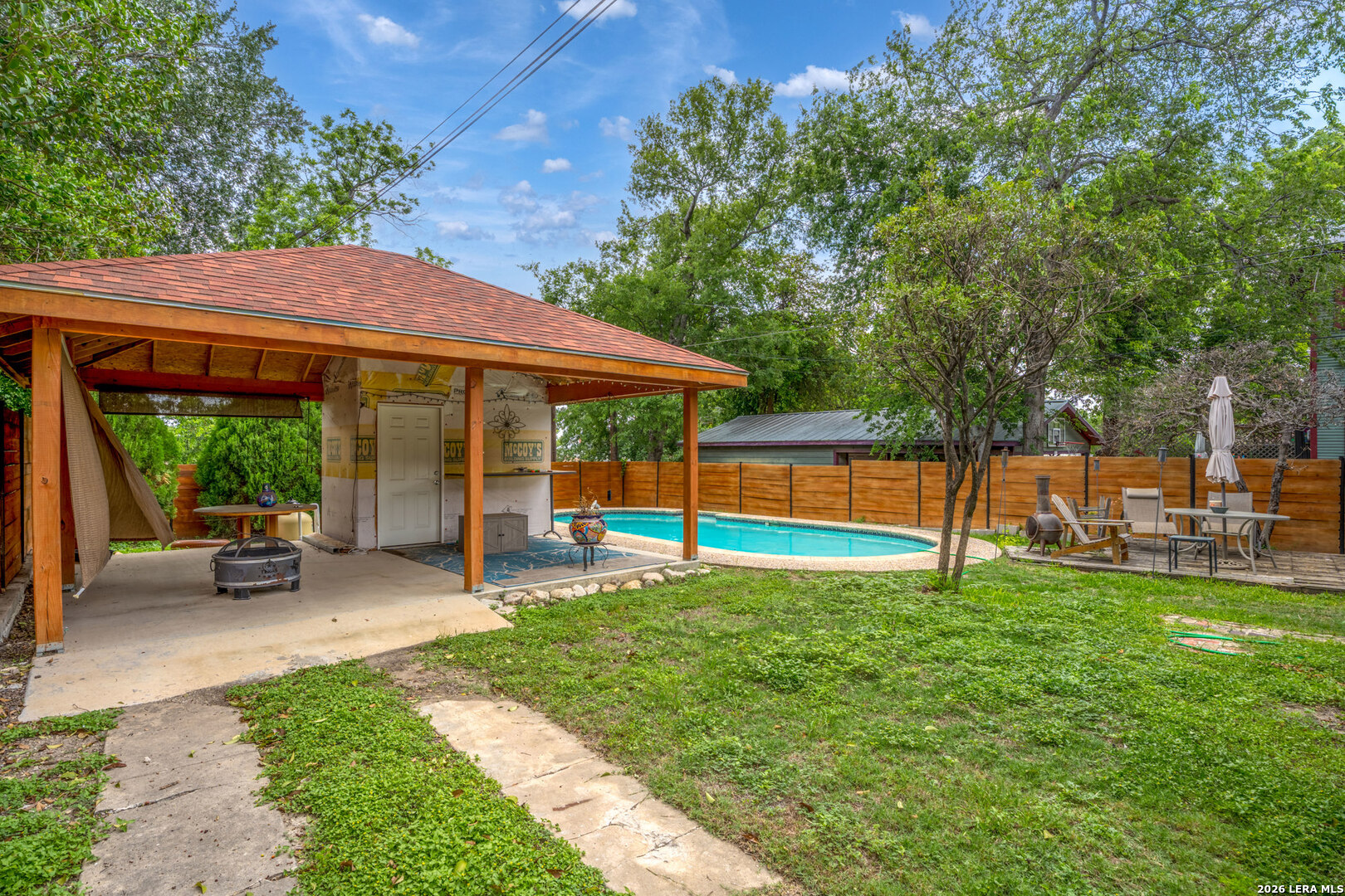 616 W Agarita San Antonio TX 78212