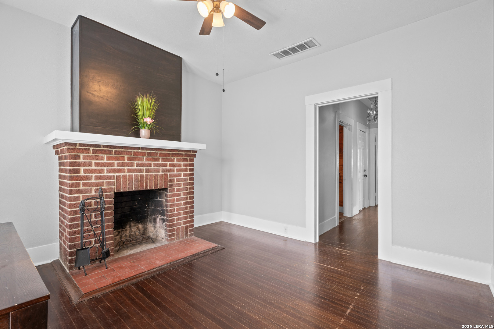 616 W Agarita San Antonio TX 78212