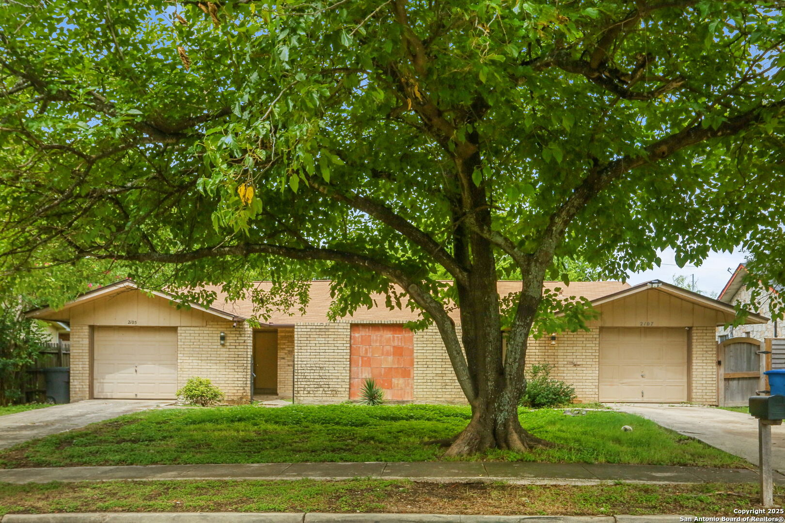 2105 Darwin San Antonio TX 78228