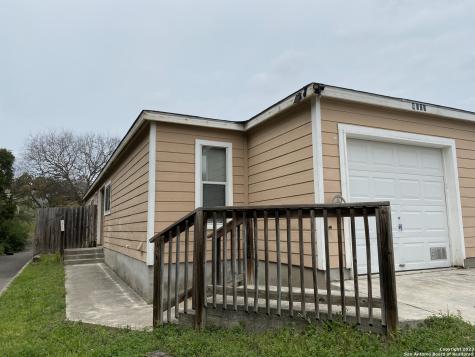 8003 Maverick Climb San Antonio TX 78250