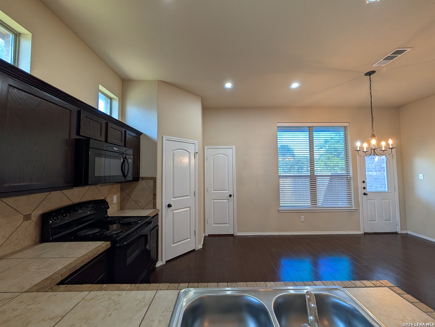 303 & 305 Rosalie New Braunfels TX 78130