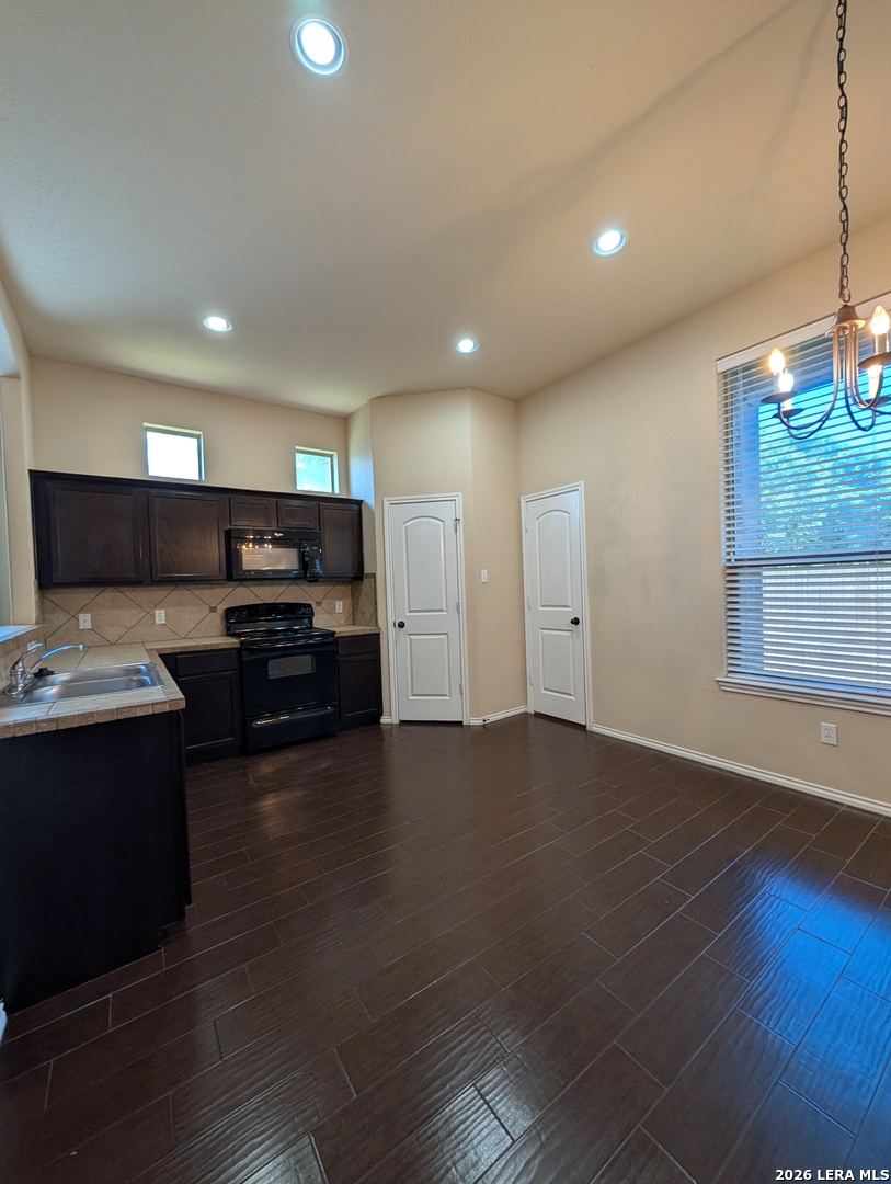 303 & 305 Rosalie New Braunfels TX 78130