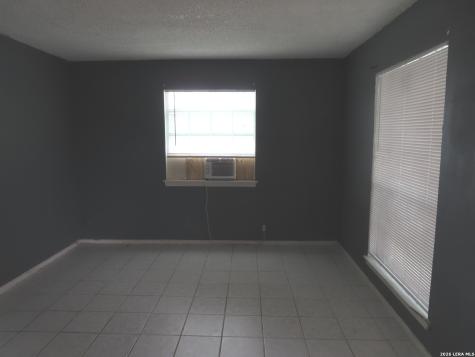 2003 Anchor Drive San Antonio TX 78213