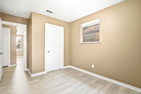1827 Highland San Antonio TX 78210