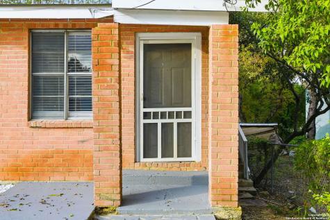 1827 Highland San Antonio TX 78210