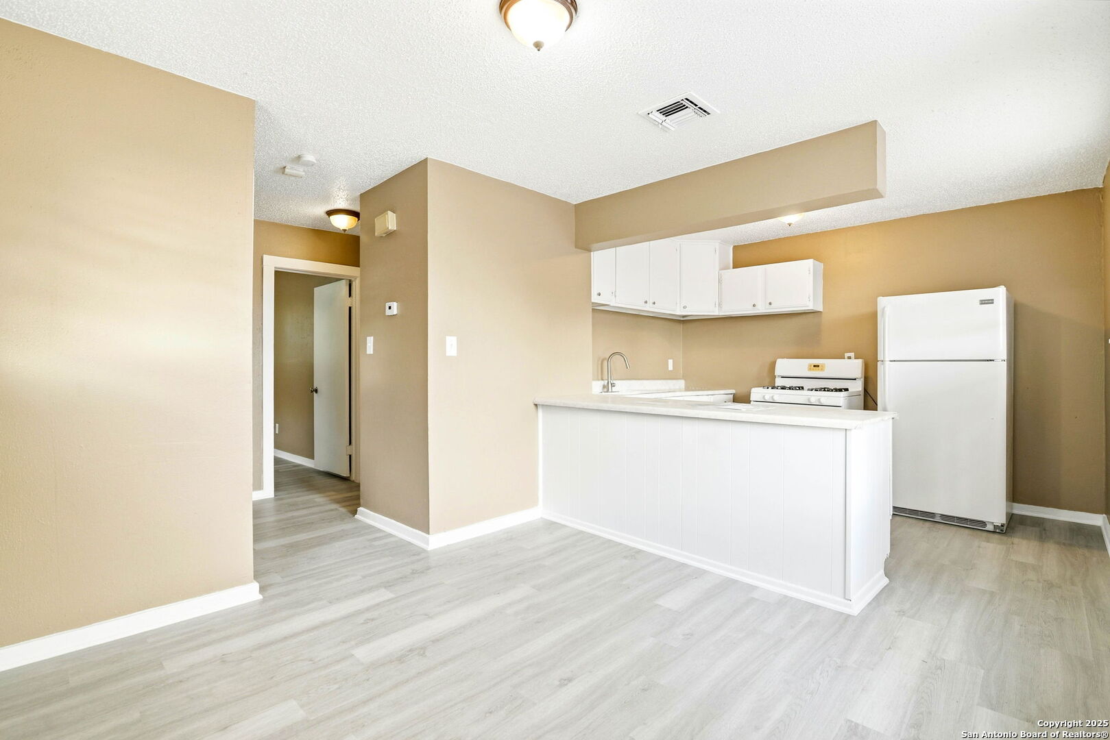 1827 Highland San Antonio TX 78210