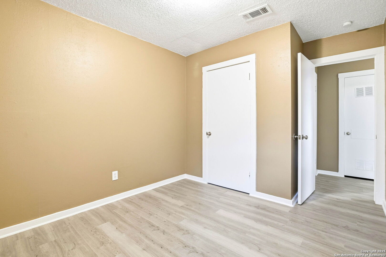 1827 Highland San Antonio TX 78210