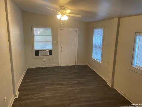148 Gifford Street San Antonio TX 78211