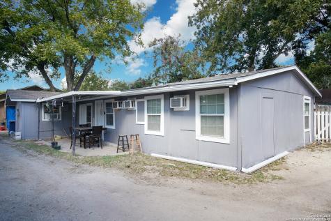 148 Gifford Street San Antonio TX 78211