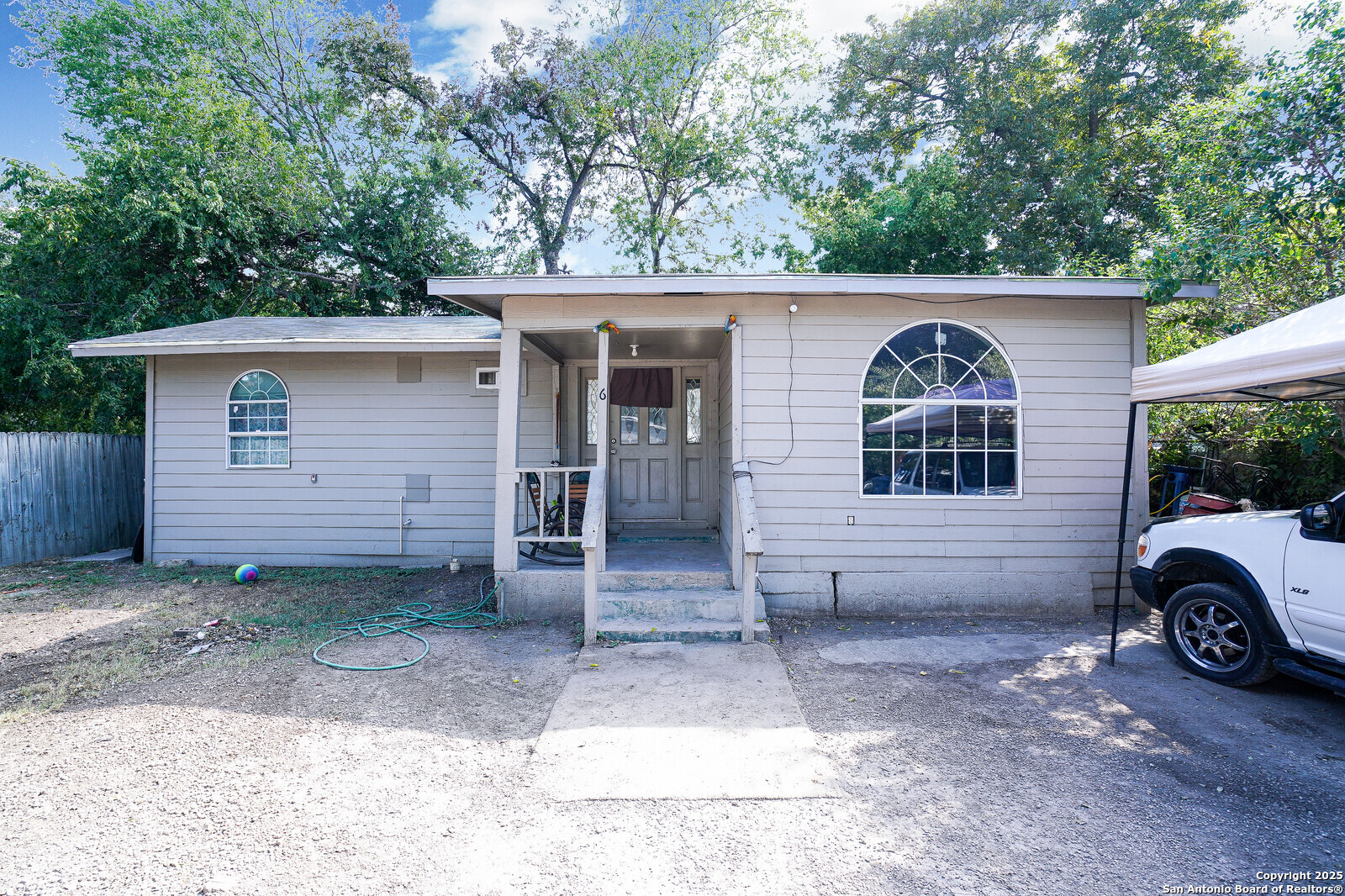 148 Gifford Street San Antonio TX 78211