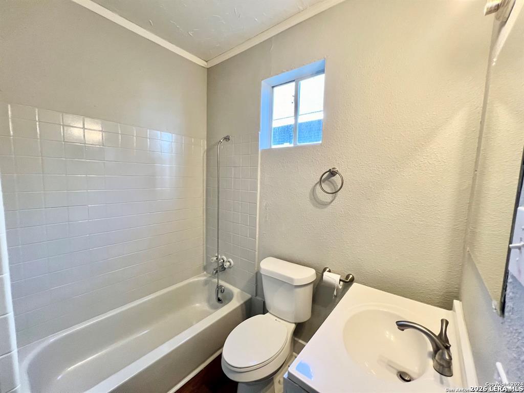 415 Denver Boulevard San Antonio TX 78210