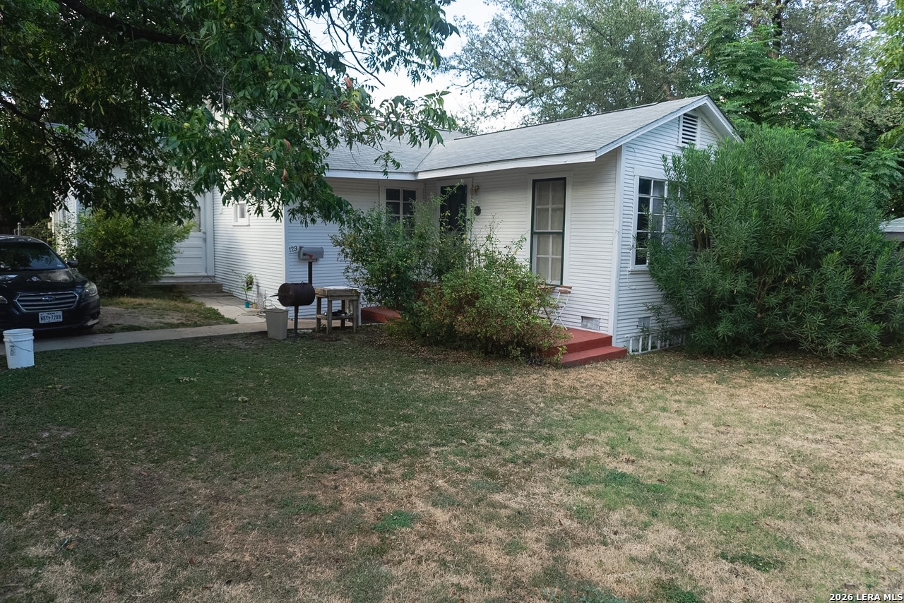 133 W Huisache Avenue San Antonio TX 78212