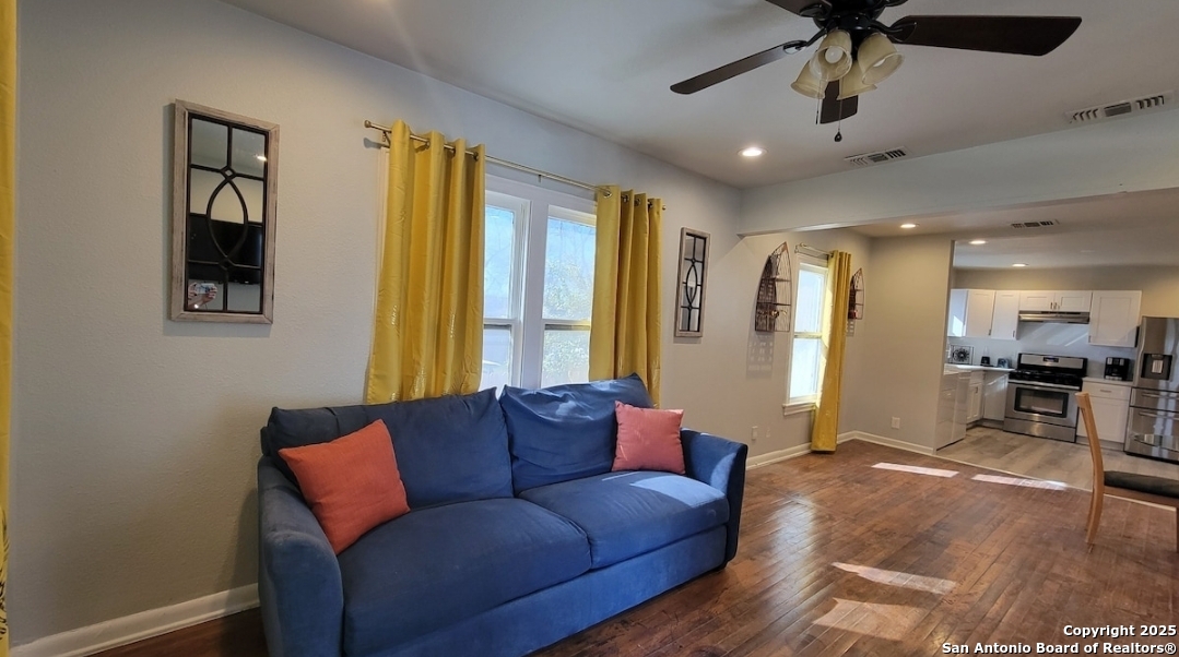 725 Aransas San Antonio TX 78210