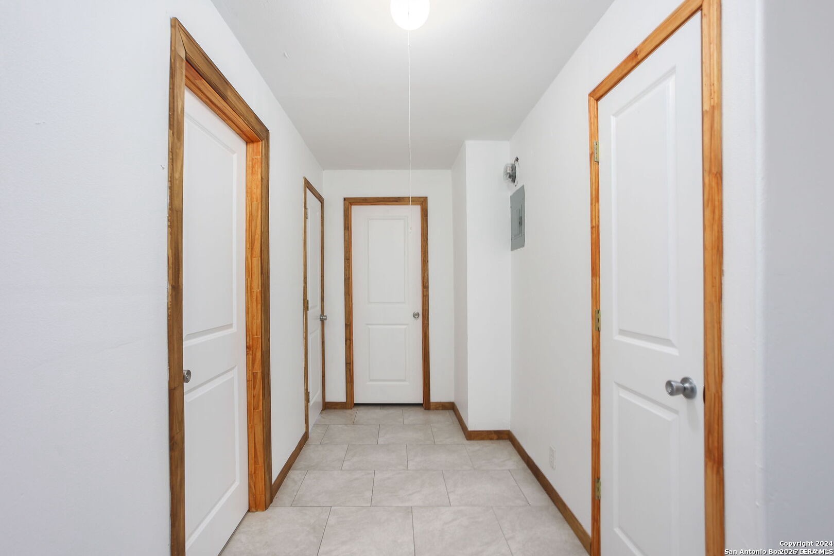 620 County Road 6846 Lytle TX 78052