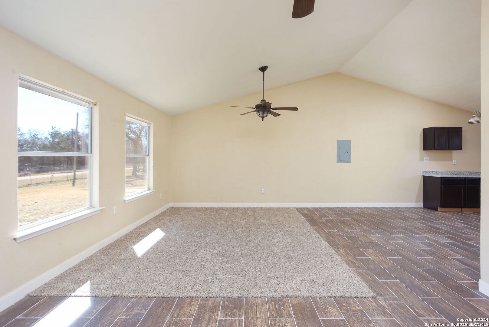 620 County Road 6846 Lytle TX 78052