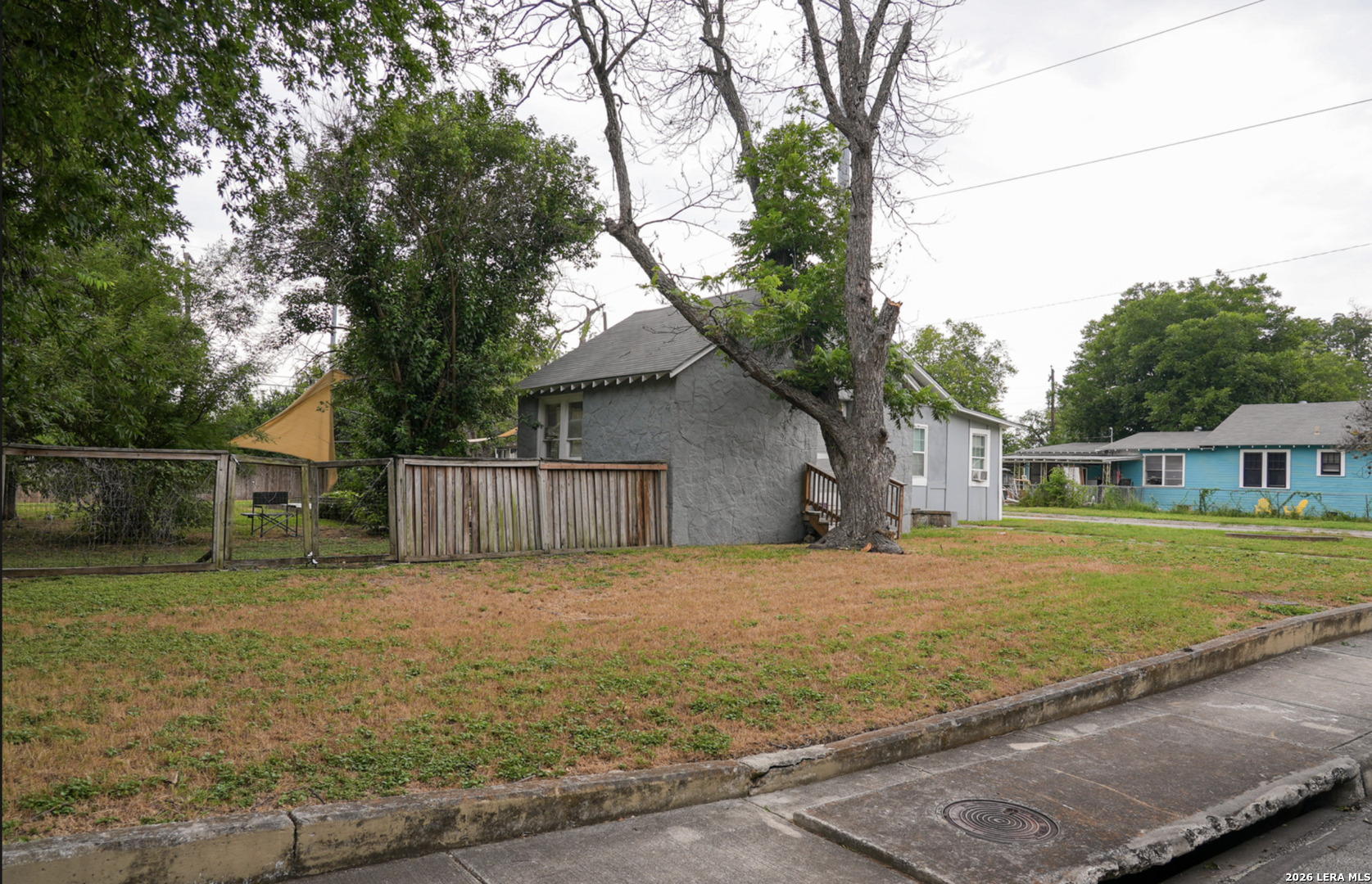 1738 Santa Anna San Antonio TX 78201