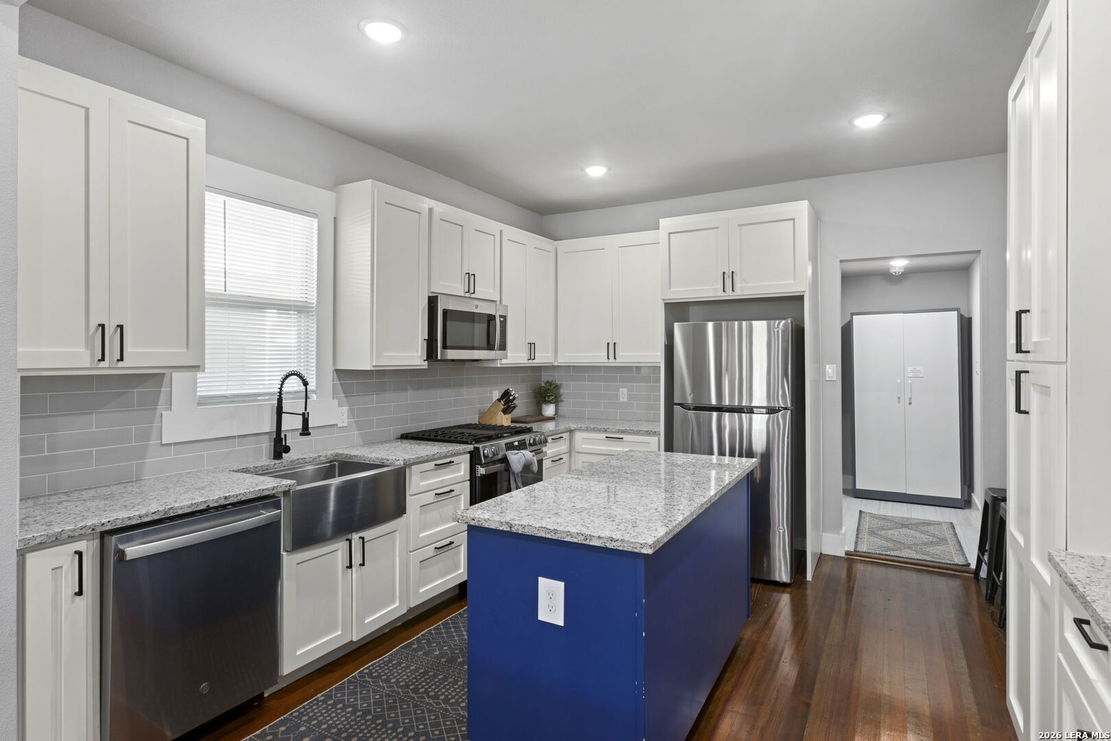 1917 W Huisache Avenue San Antonio TX 78201