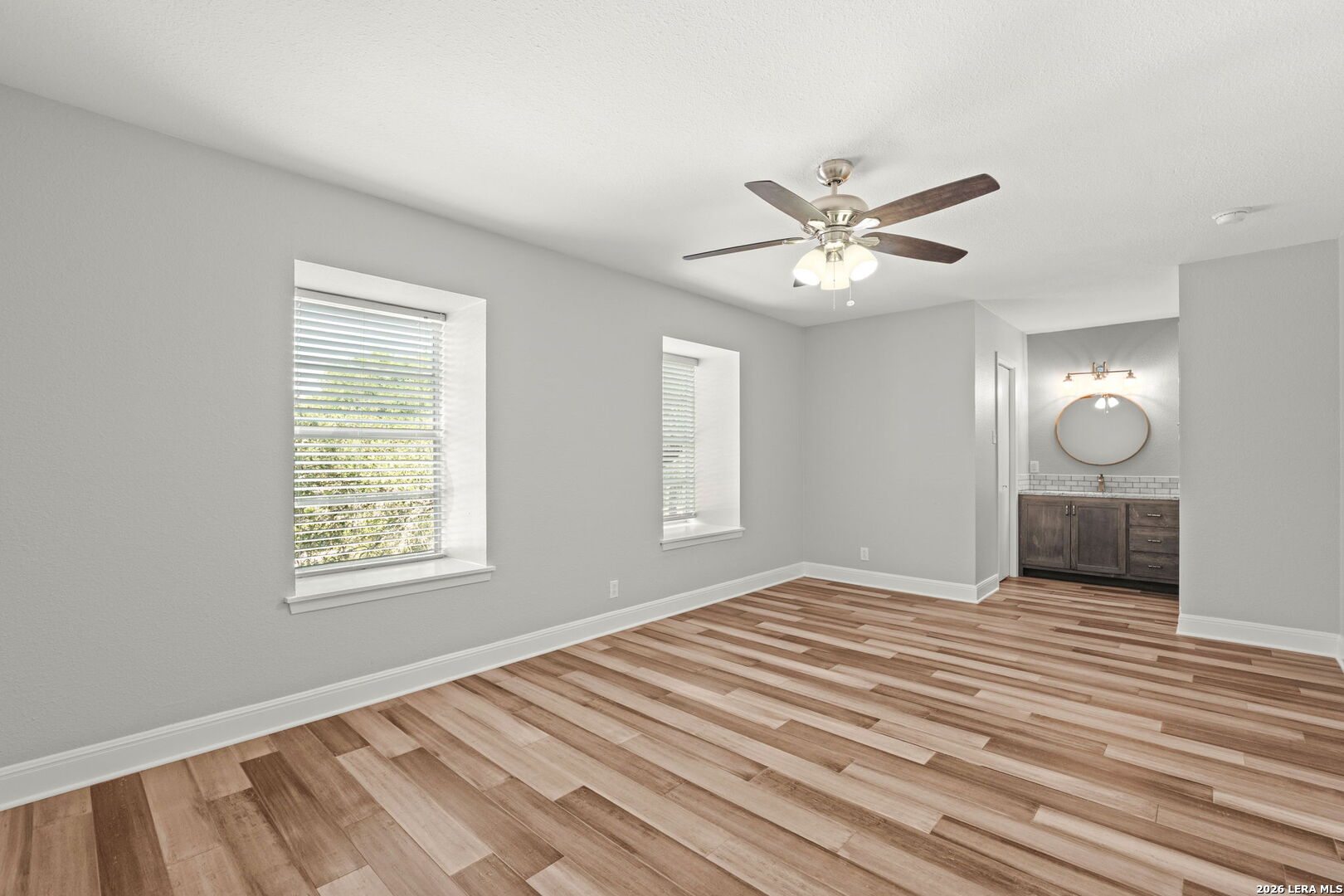 358 E Terra Alta Drive San Antonio TX 78209