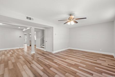 358 E Terra Alta Drive San Antonio TX 78209