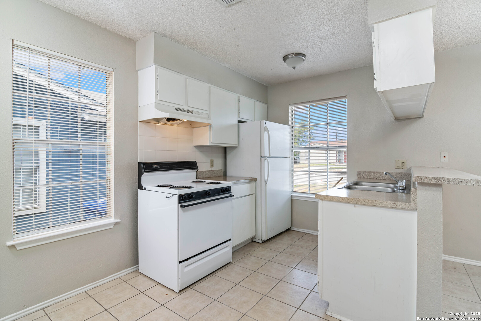 812 W Olmos Drive San Antonio TX 78212