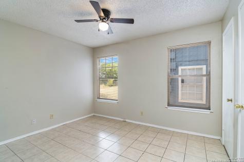 812 W Olmos Drive San Antonio TX 78212