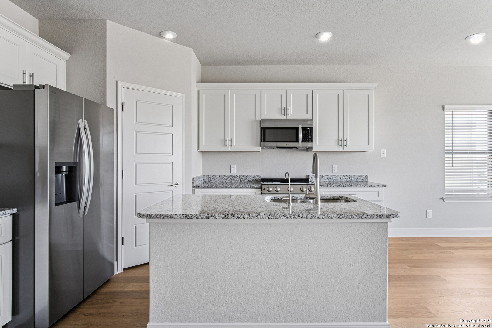 7127 Magnolia Creek San Antonio TX 78252