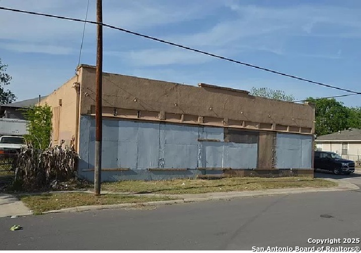 529 Pine San Antonio TX 78203