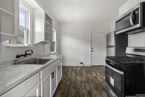 2011 Cincinnati Avenue San Antonio TX 78228