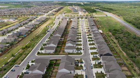 7545 Briarwood Pass San Antonio TX 78252