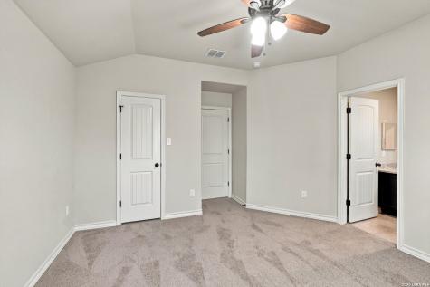 6950 Lakeview Drive San Antonio TX 78244