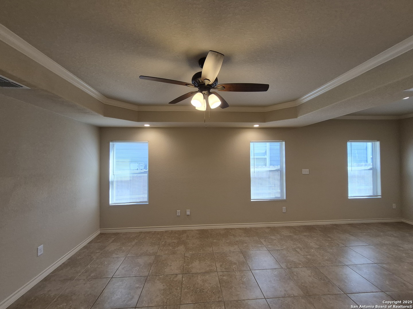 6414 Luglio Lane San Antonio TX 78233