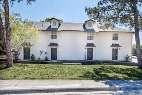 554 Dukeway Universal City TX 78148