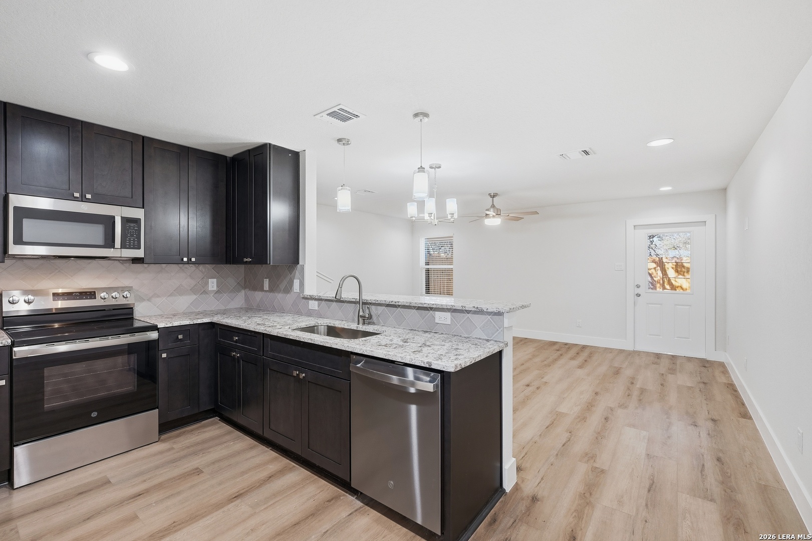 728 Abigail Alley San Antonio TX 78253