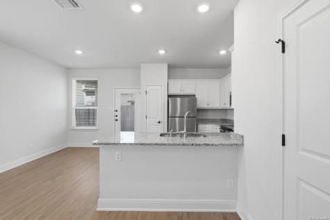 13827 Enzo Gate San Antonio TX 78253