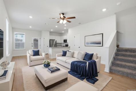 13827 Enzo Gate San Antonio TX 78253