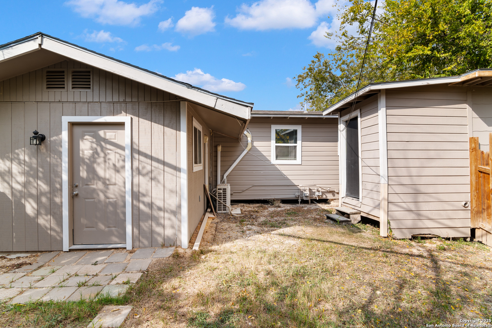 166 El Monte San Antonio TX 78212