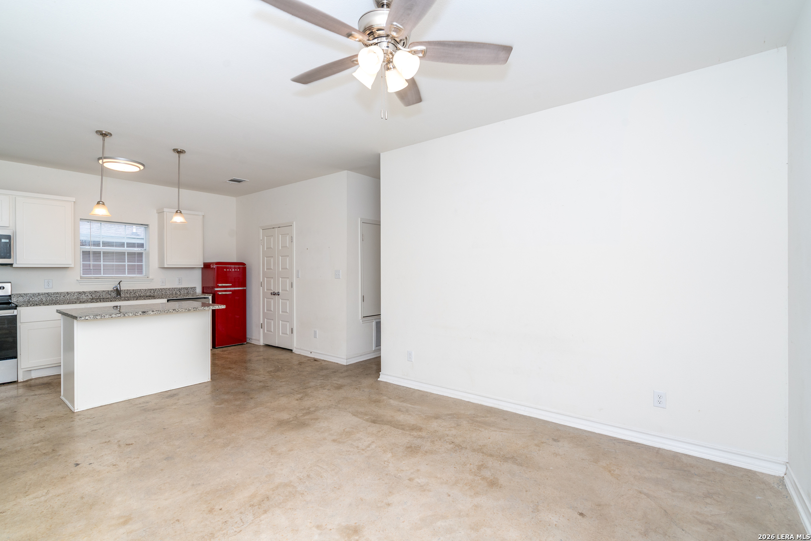 2639 E Commerce Street San Antonio TX 78203