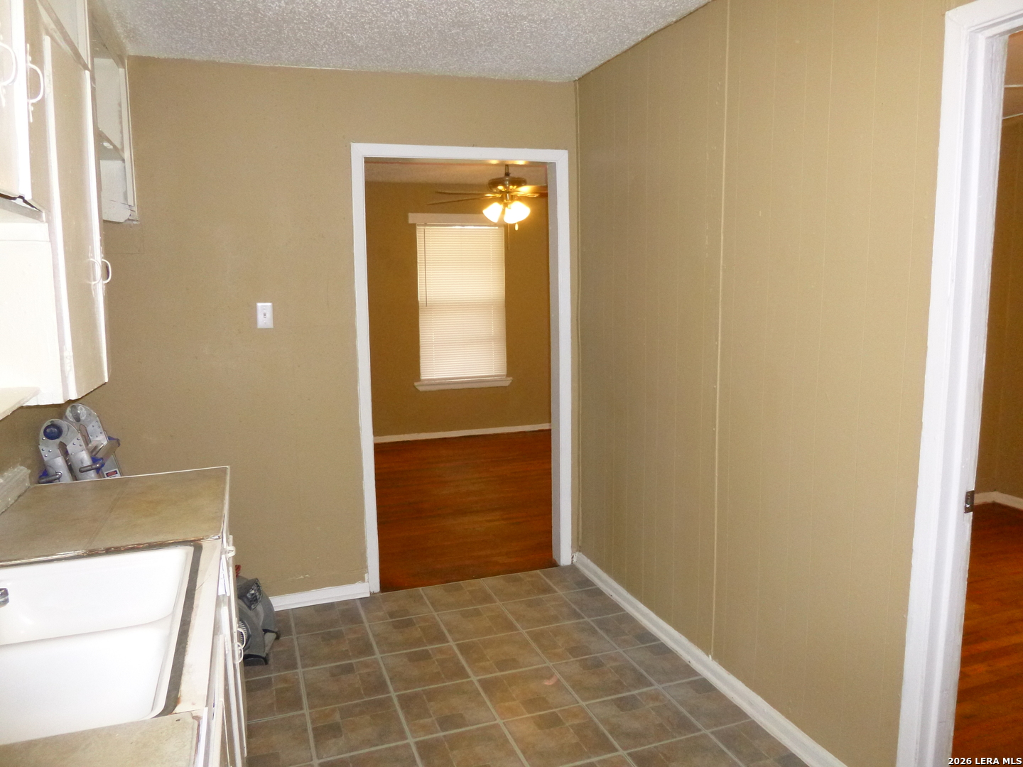 1222 Gardina San Antonio TX 78201