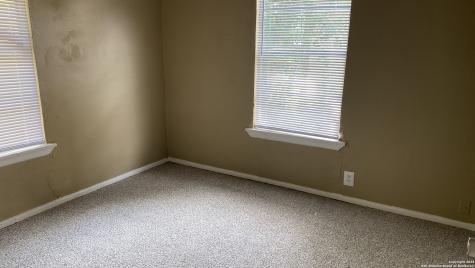1222 Gardina San Antonio TX 78201