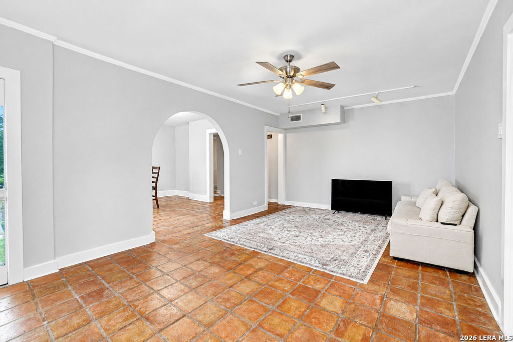 406 E Mulberry San Antonio TX 78212