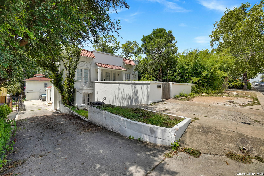 406 E Mulberry San Antonio TX 78212