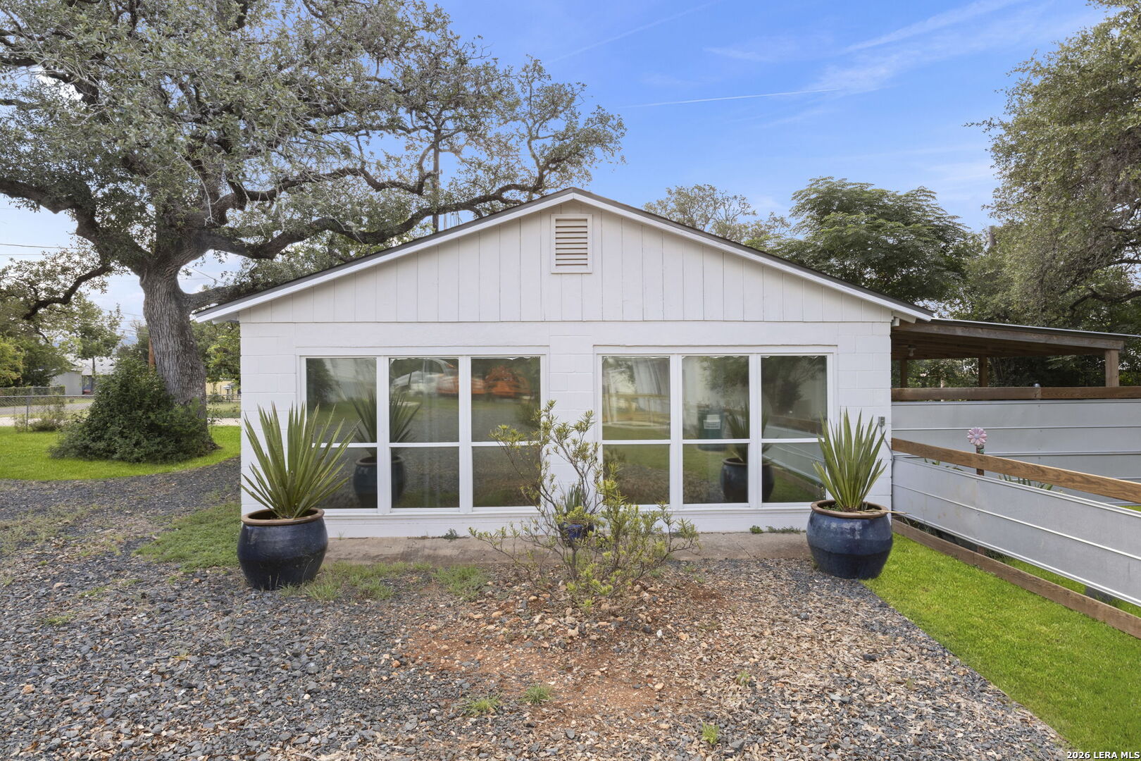 19 Us Highway 87 Comfort TX 78013