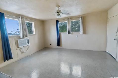 704 N Washington Street Beeville TX 78102