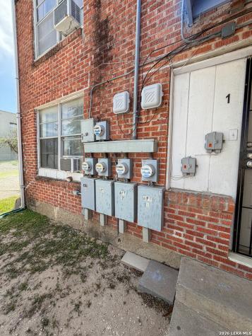 704 N Washington Street Beeville TX 78102