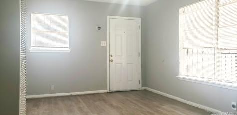 806 S Mittman Street San Antonio TX 78203