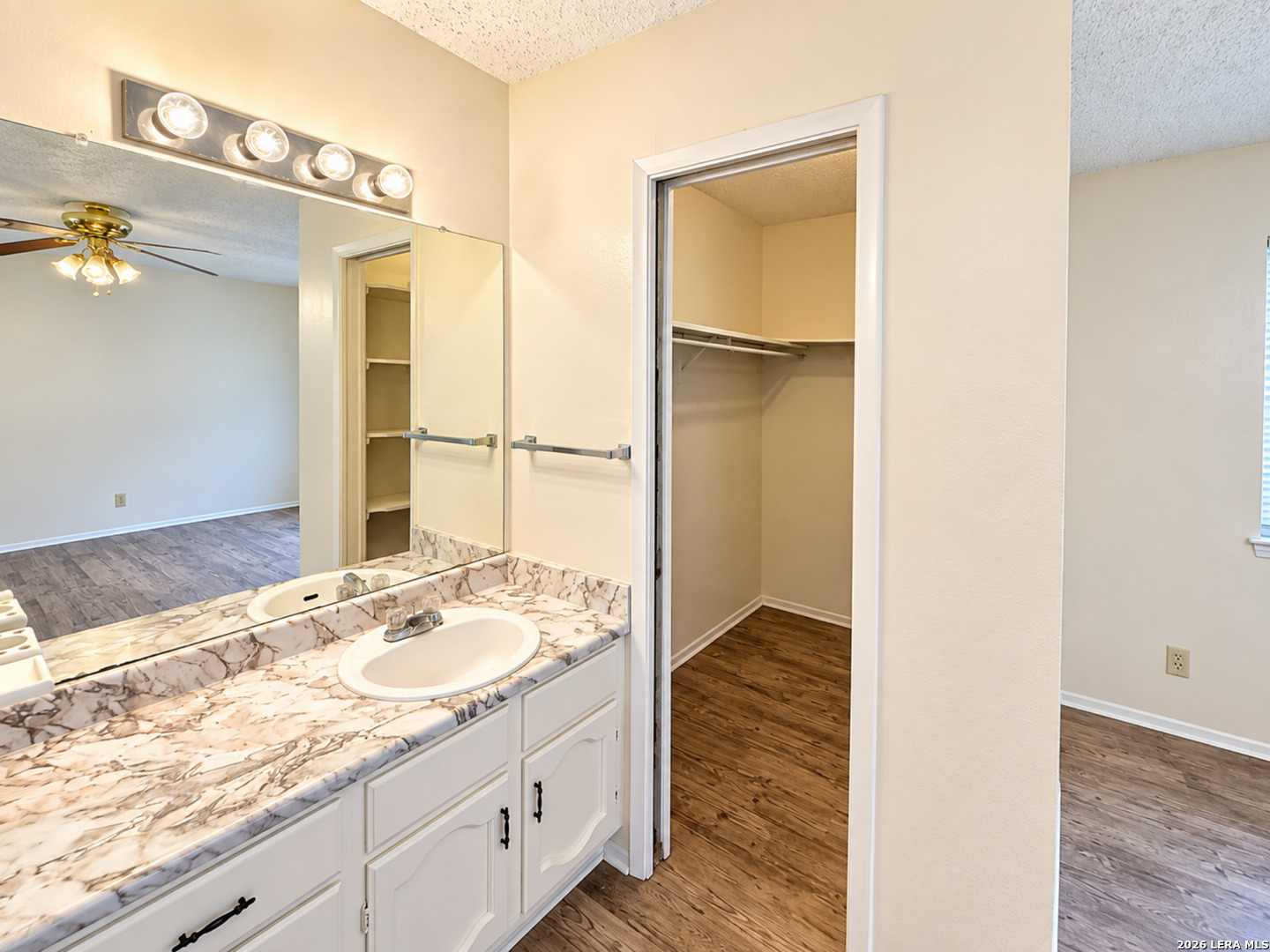 8030 Echo Wind Street San Antonio TX 78250