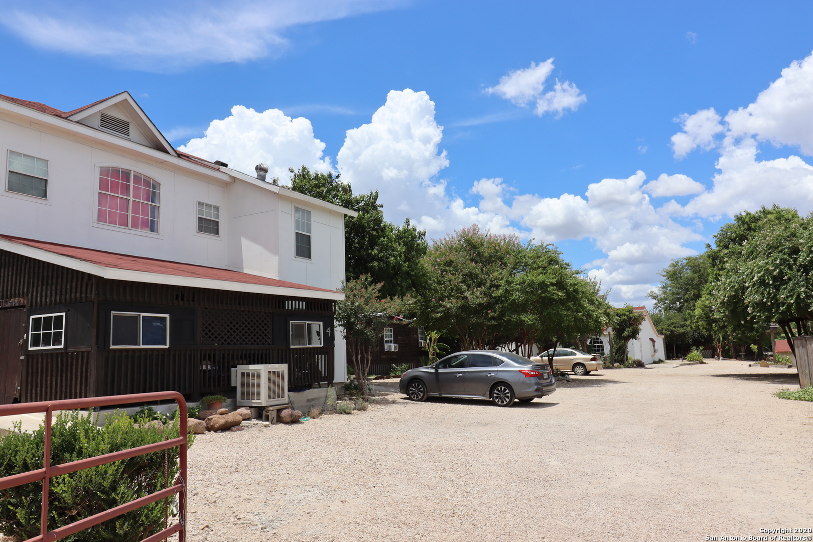 13915 Interstate 35 Von Ormy TX 78073
